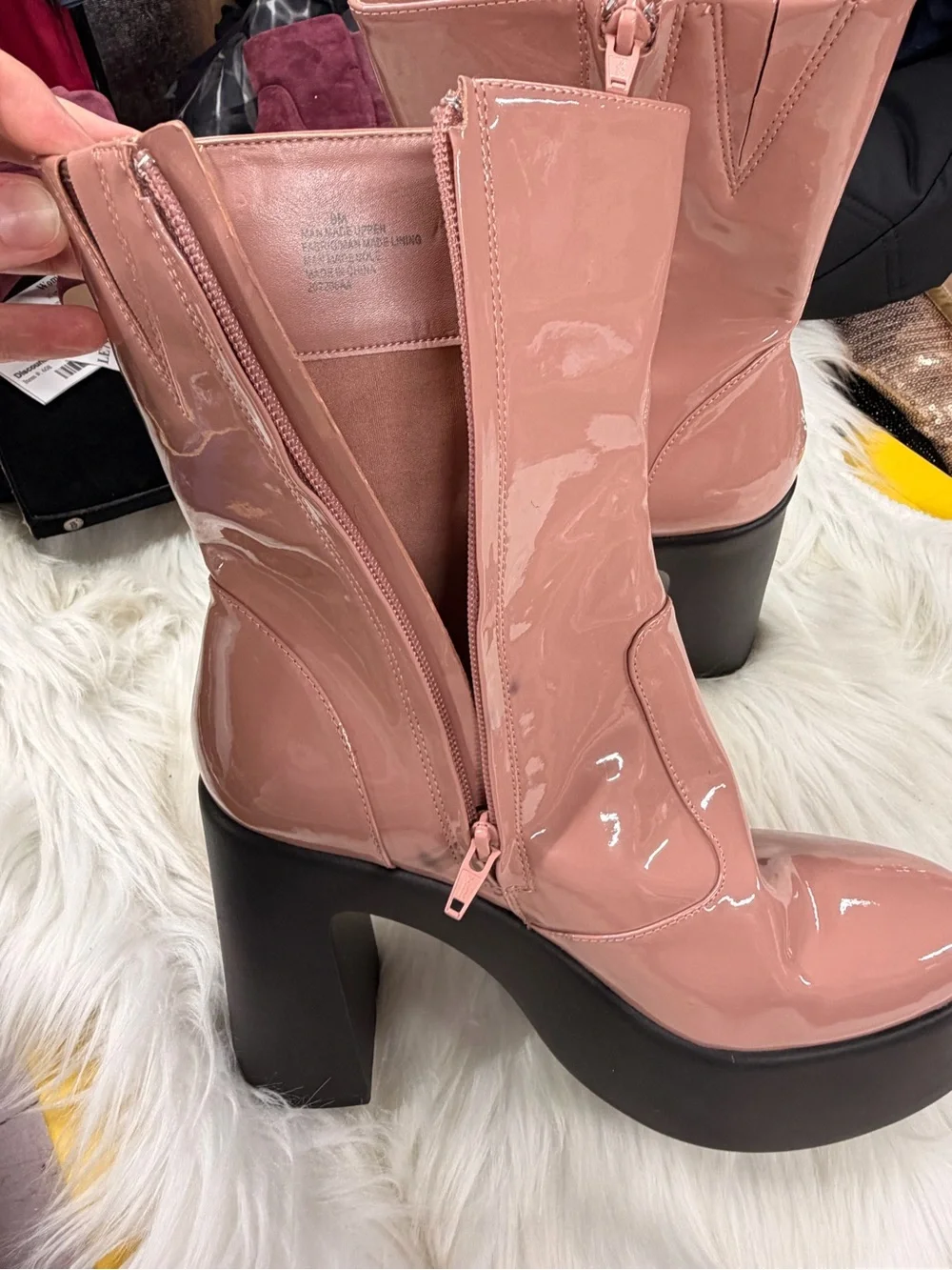 Gianni Bini Chunky Platform Mid Boots Patent leather Size 9 Womens dusty pink